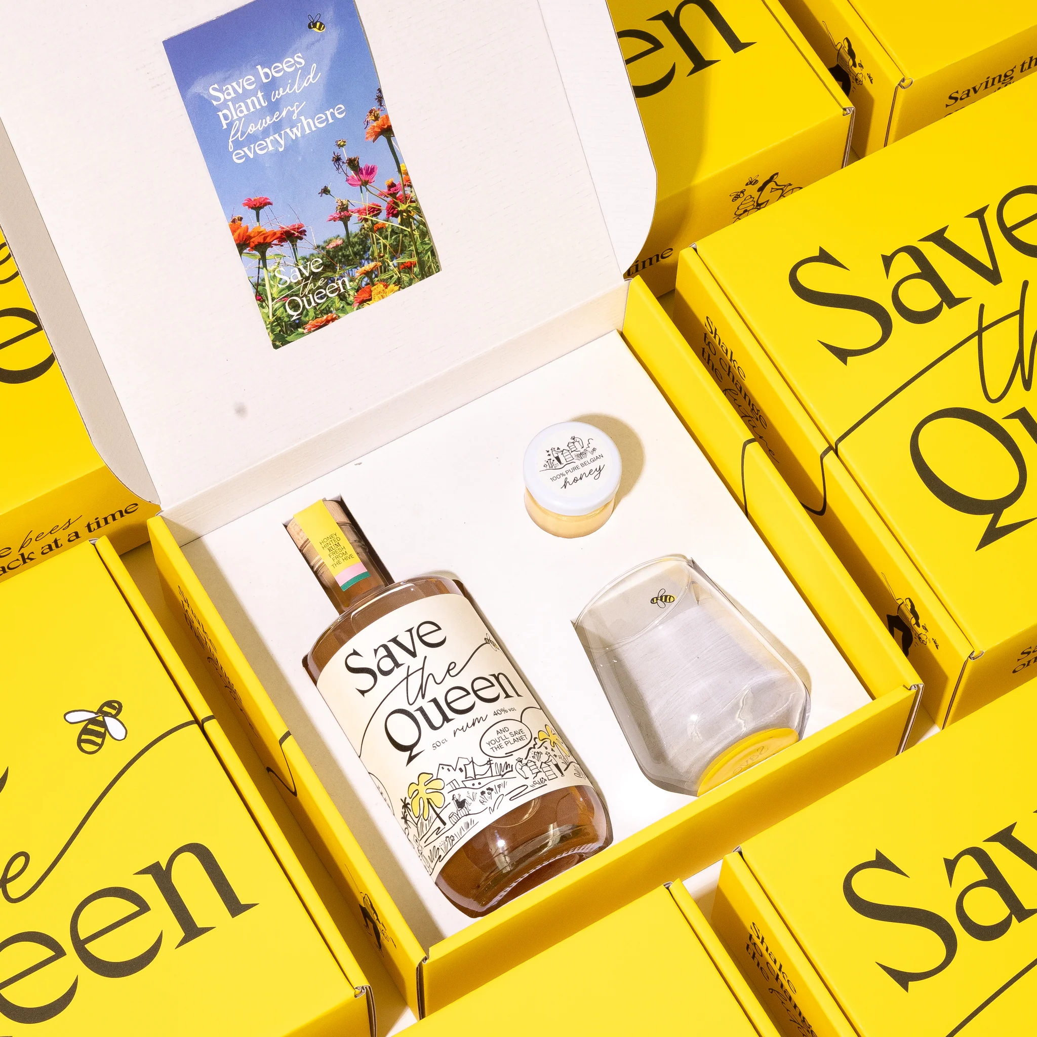 Save The Queen Giftpack Rum